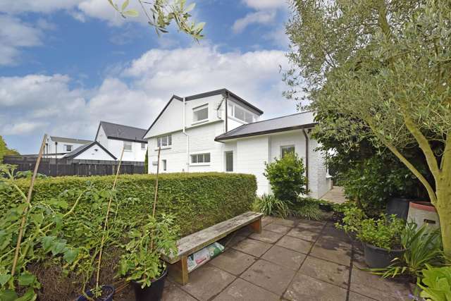 5/42 Andover Street Merivale_1