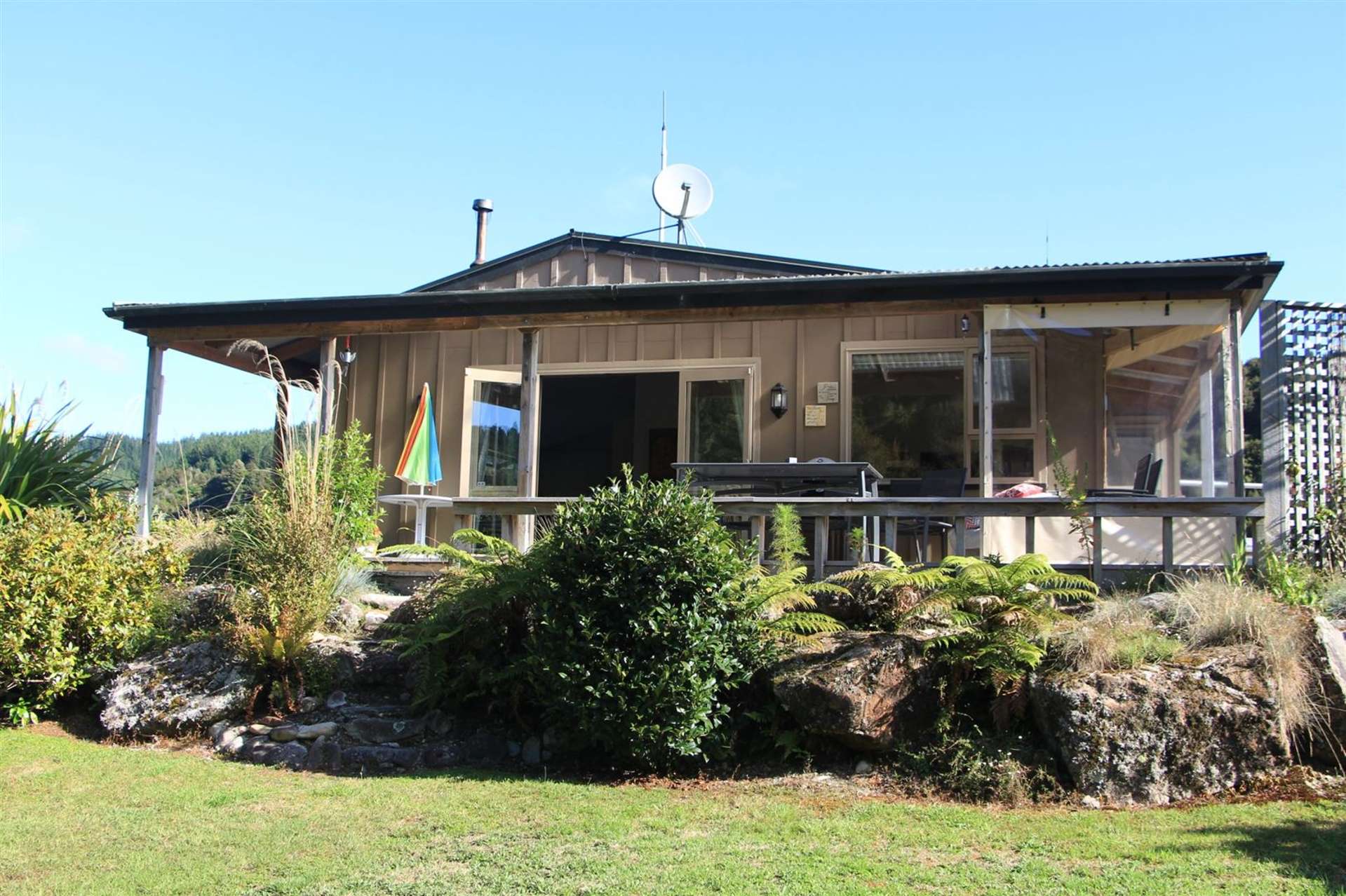 317 Blue Spur Road Hokitika_0