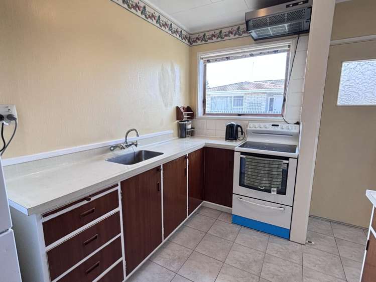1/408 Southampton Street East Akina_3