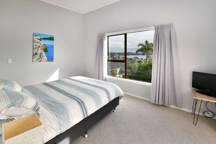 956 Whangaparaoa Road Manly_11