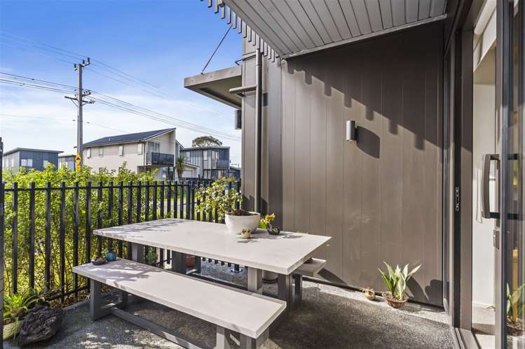 G02/38e Fraser Avenue Northcote_4