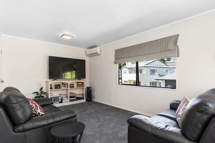 18b Oriana Crescent Bellevue_3