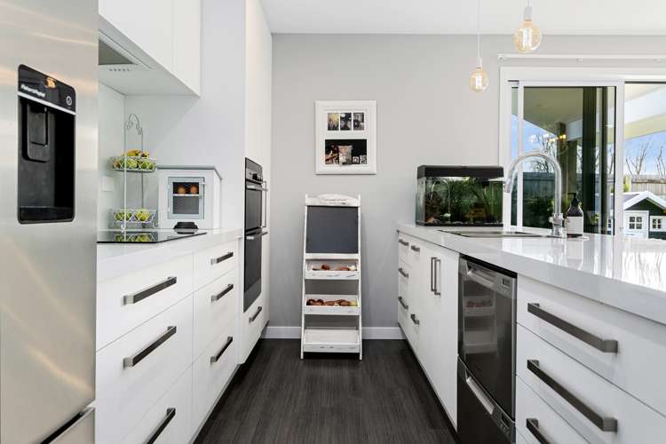 34 Huka Heights Drive Rangatira Park_11