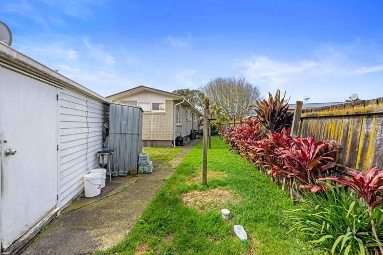 8 Comet Crescent Mangere_11