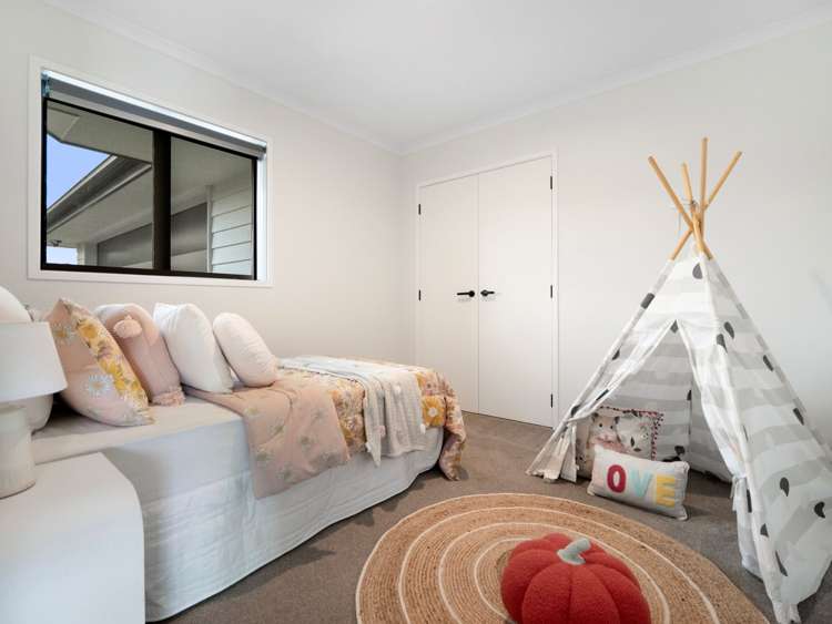 32 Waireka Rd Rototuna_22