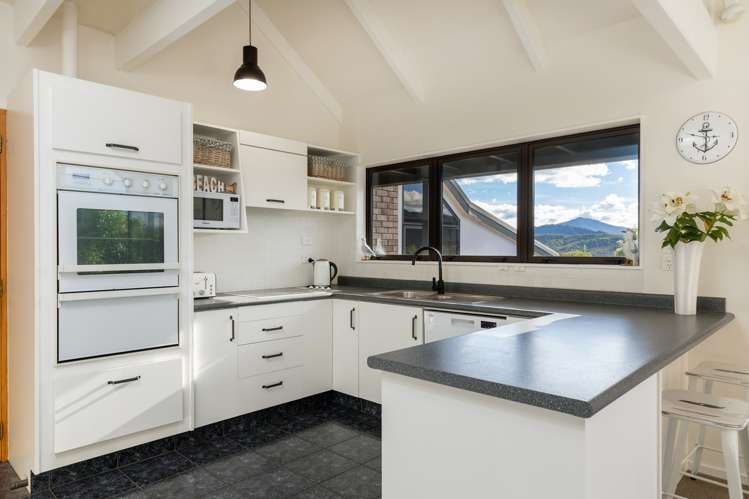 18 Moana View Road Waikawa_6