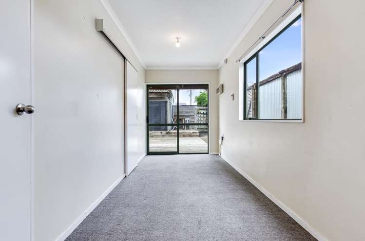 198 & 198A Mahoe Street Melville_34