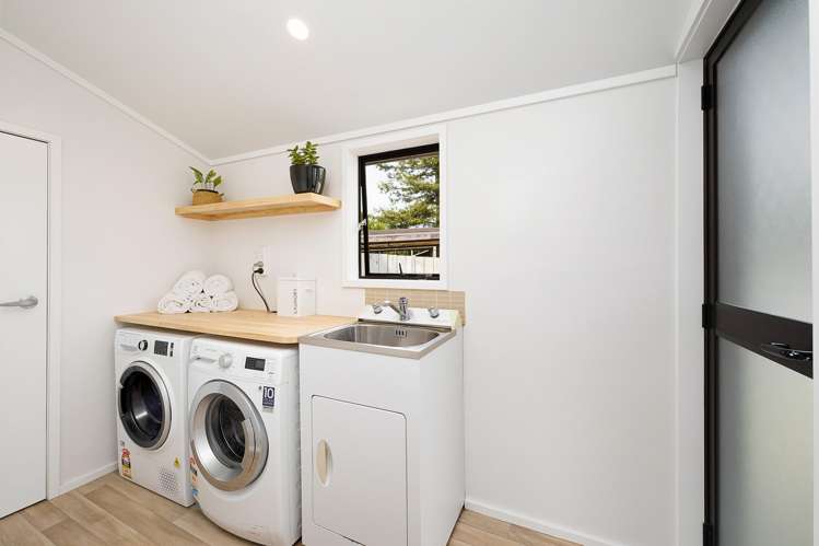 2/15 Castaing Crescent Te Atatu South_14