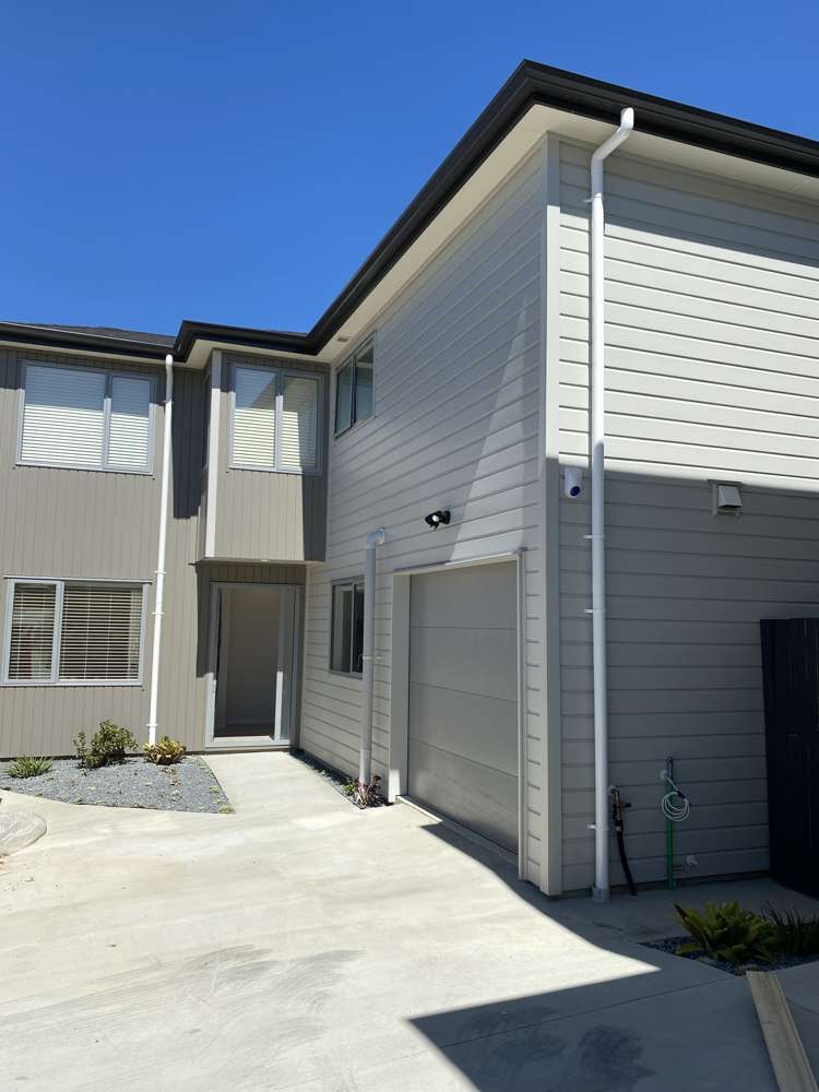 14C Whitford Avenue_0