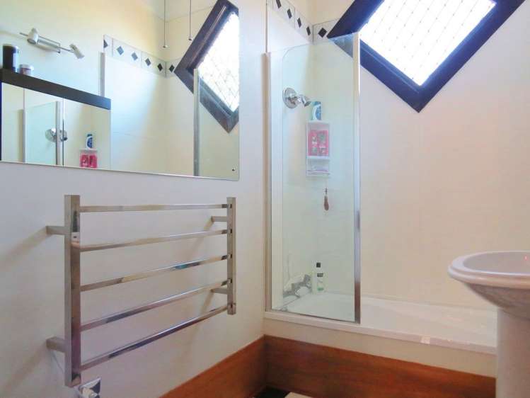 42 Middlepark Road Sockburn_14