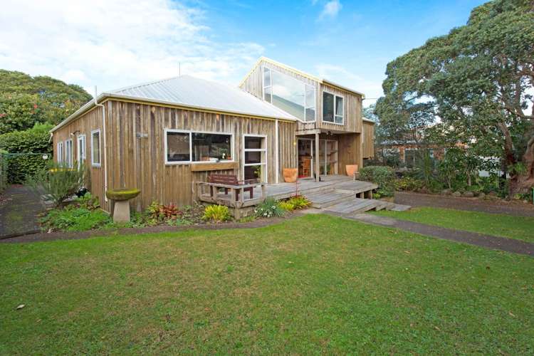 54 Walton Street Red Beach_0