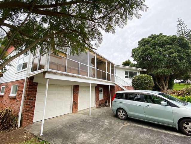 3 Larne Avenue Pakuranga Heights_2