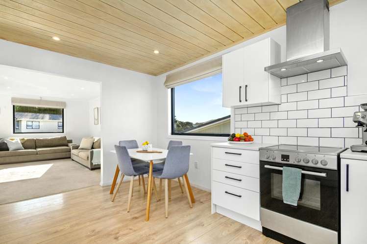 13 Forglen Place Tawa_5