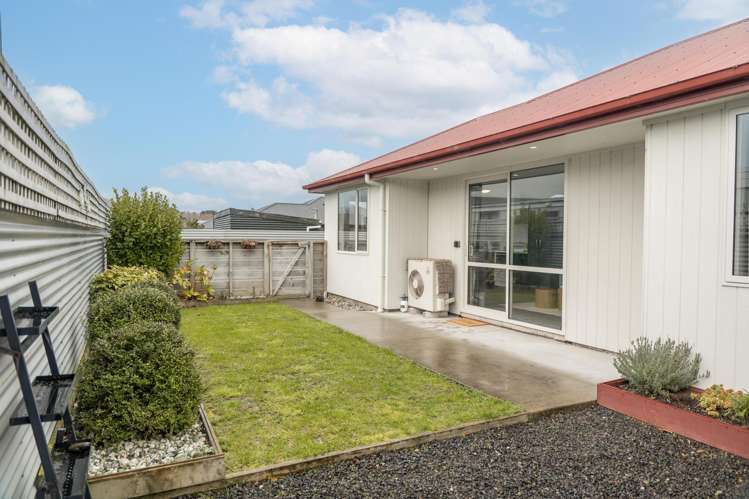 22 Lowe Street Avenal_14