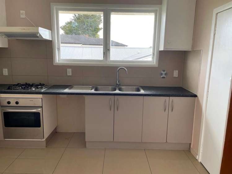 2 Plymouth Place Papatoetoe_7