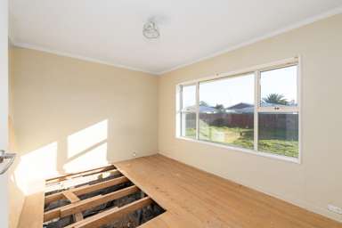 10 Price Place_4