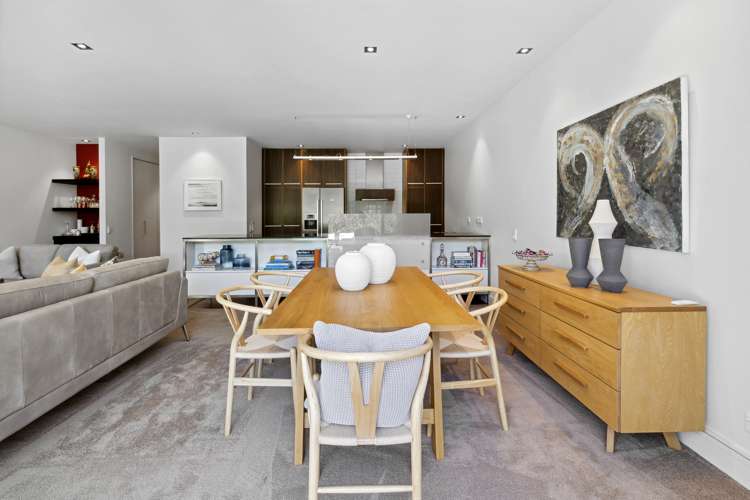 6/258 Hurstmere Road Takapuna_14