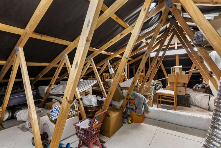 147d Glengarry Road Glen Eden_17