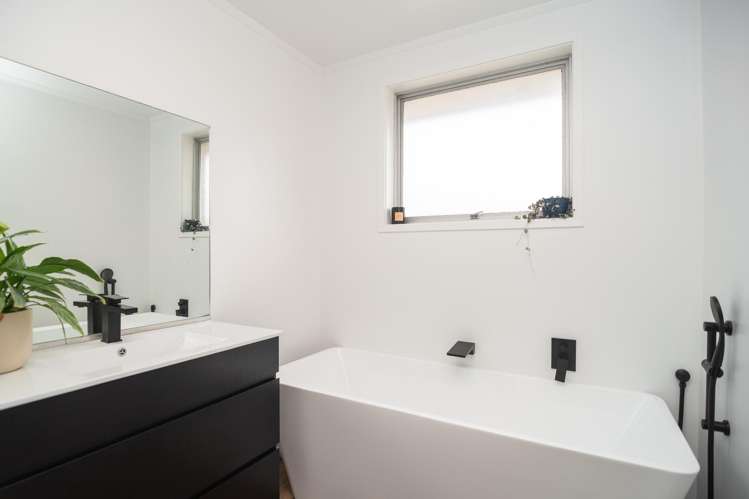 23 Godley Street Temuka_9