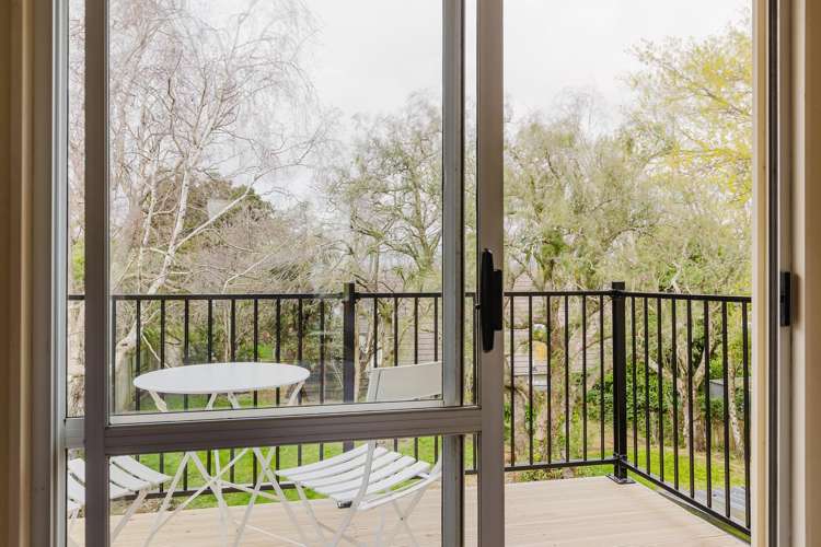 98 Florence Avenue Palmerston North Central_19