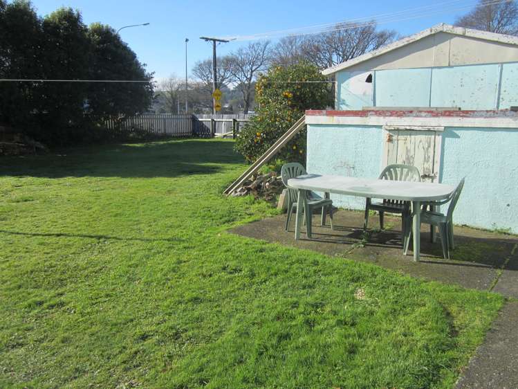 21 King Street Pahiatua_13