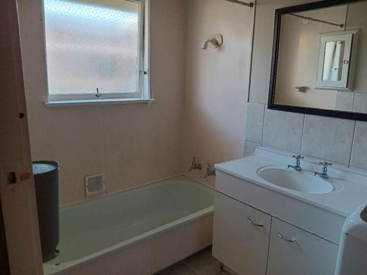 2/9 Division Street Riccarton_6