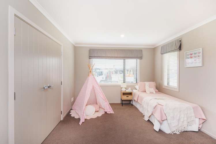 7 Lorenzo Place Kelvin Grove_12