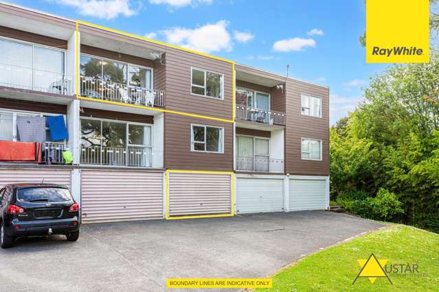 Cozy 2-Bedroom Home with Open-Plan Living and Single Garage