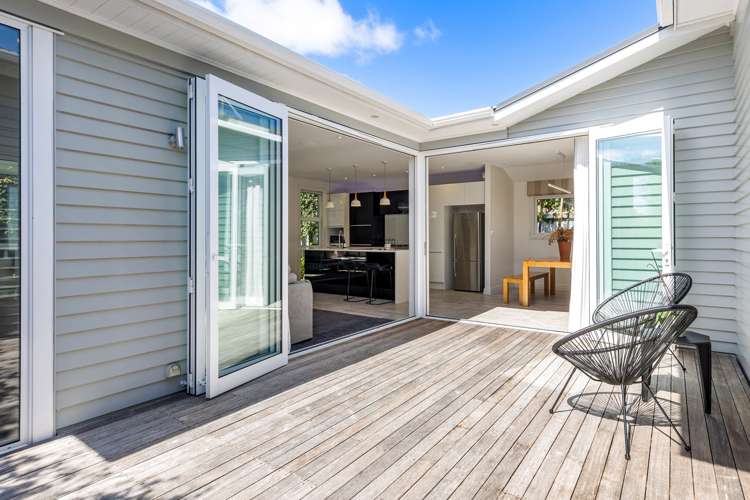 13 Seacombe Road Point Chevalier_4