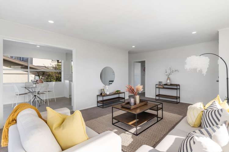 832 East Coast Road Oteha_6