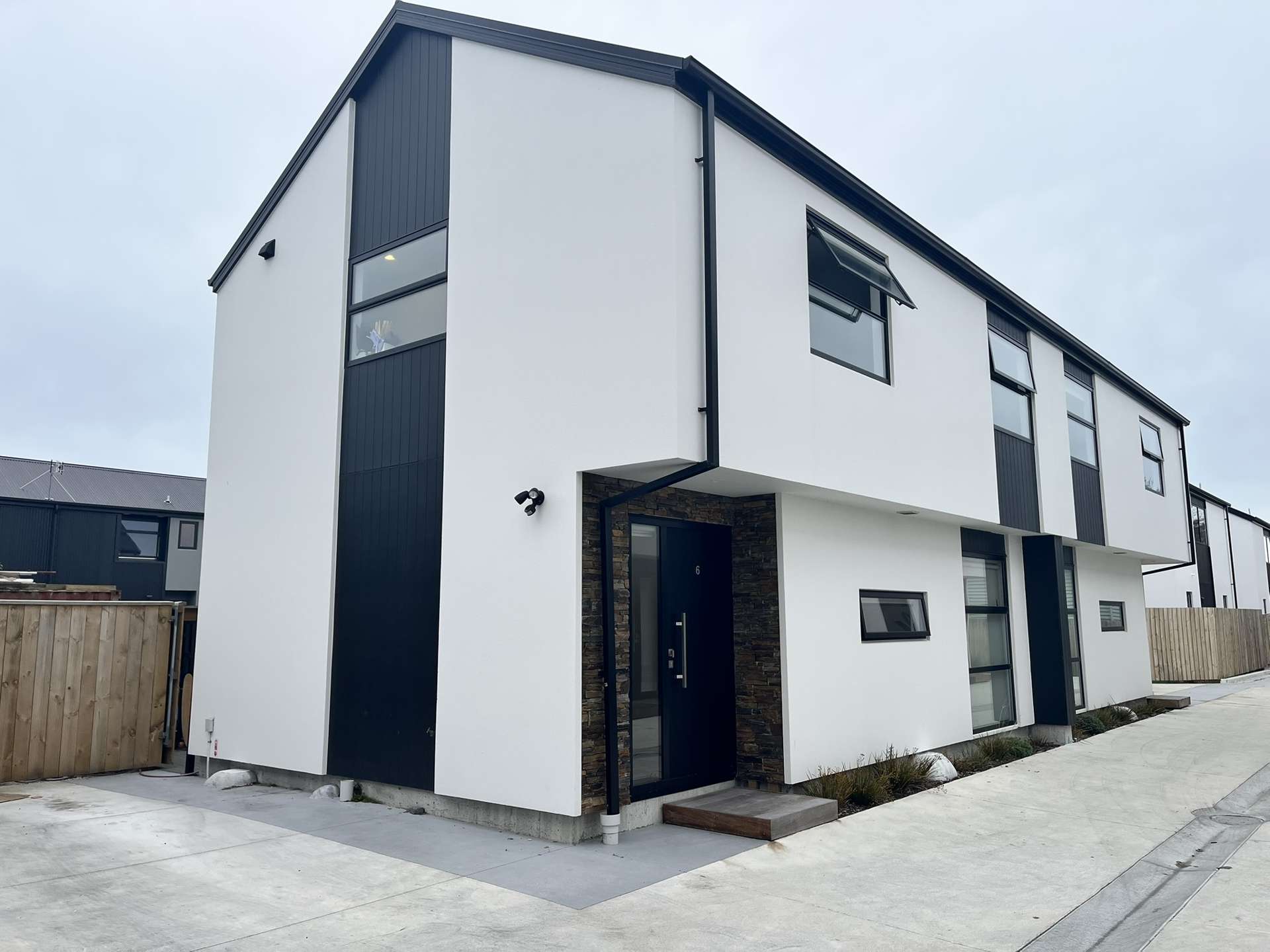 6/629 Worcester Street Linwood_0