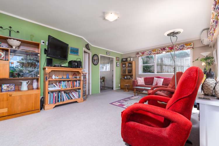 3/2 Ewenson Avenue One Tree Hill_3