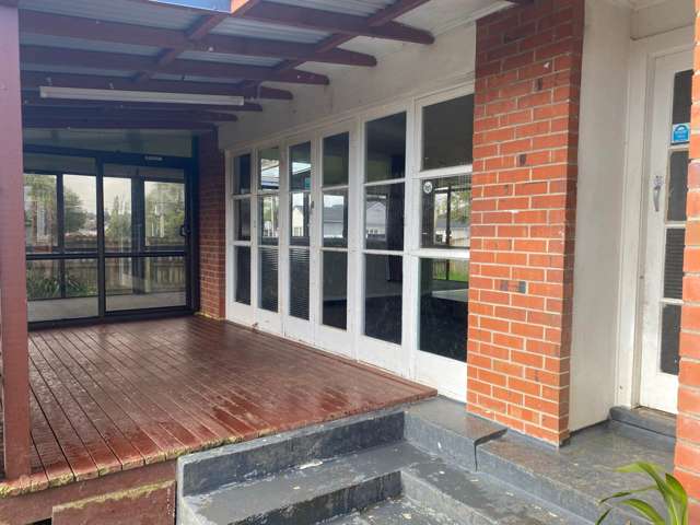 57 Mckean Avenue Manurewa_2