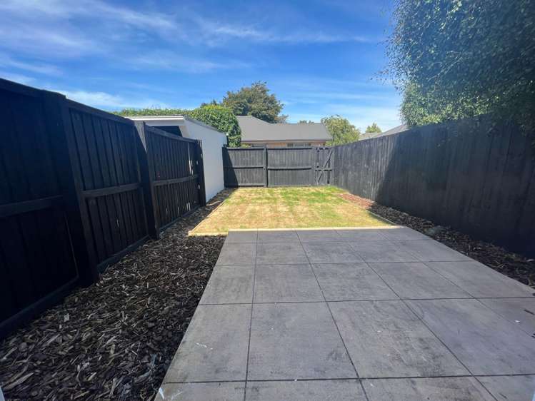 2/35 Craven Street Sockburn_17