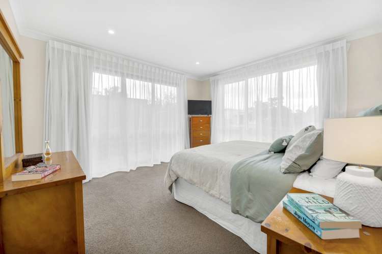 25 Reliance Crescent Beachlands_11