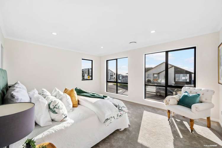 1a Tannaghmore Drive Flat Bush_13