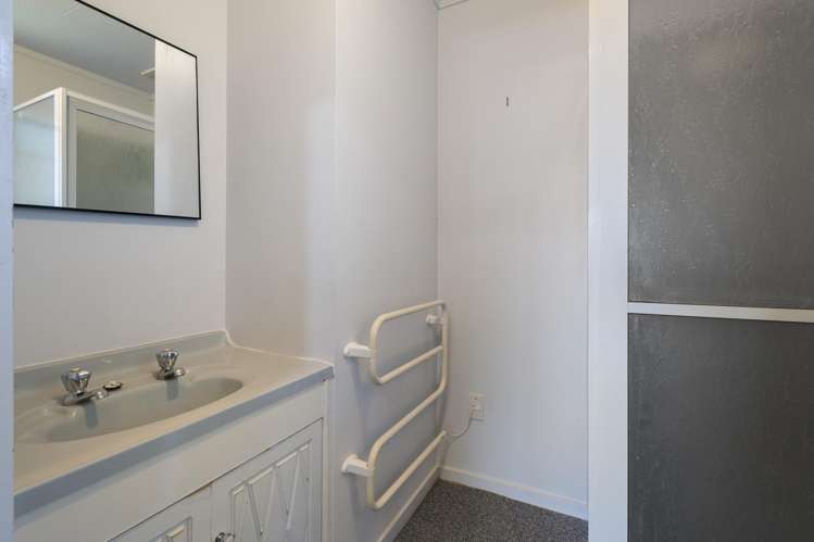 12 Cargill Grove Kelvin Grove_20