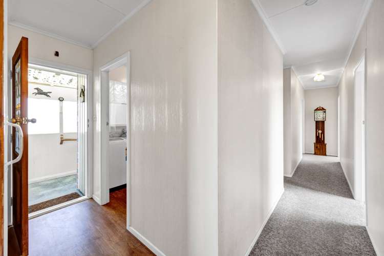 46 Heaphy Road Opunake_12