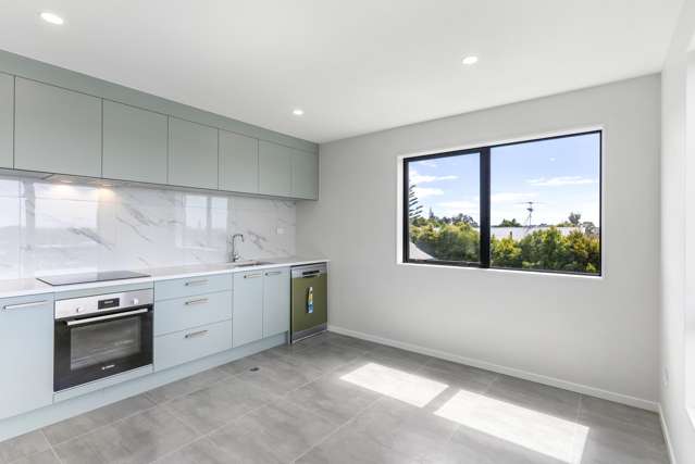 Price Reduced, All offers welcome!