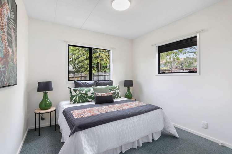 3/20 Woodward Avenue Mangere Bridge_14