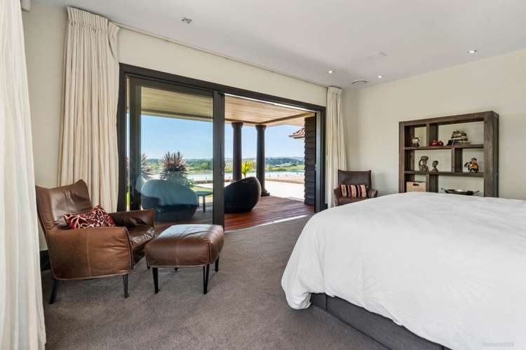 568A Whitford Road Whitford_18