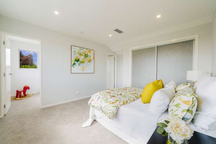 10 Phyllis Street Mount Albert_8