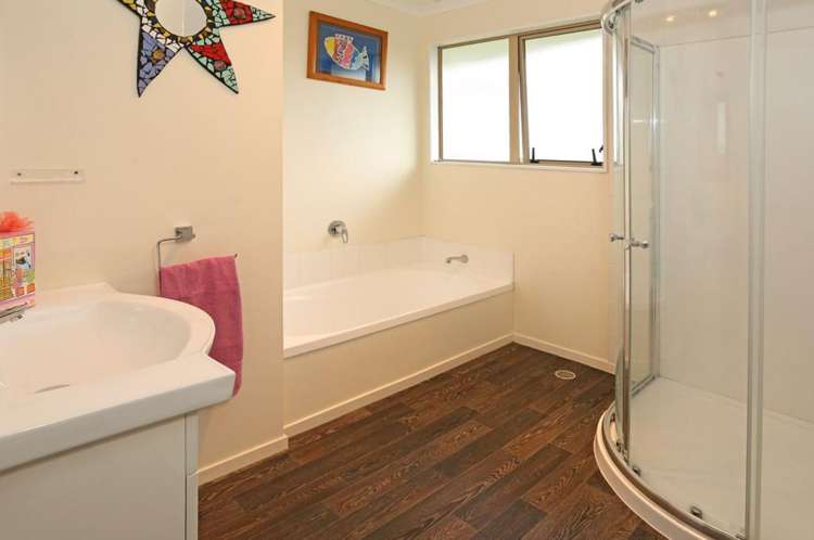 49A Forest Hill Road Henderson_8