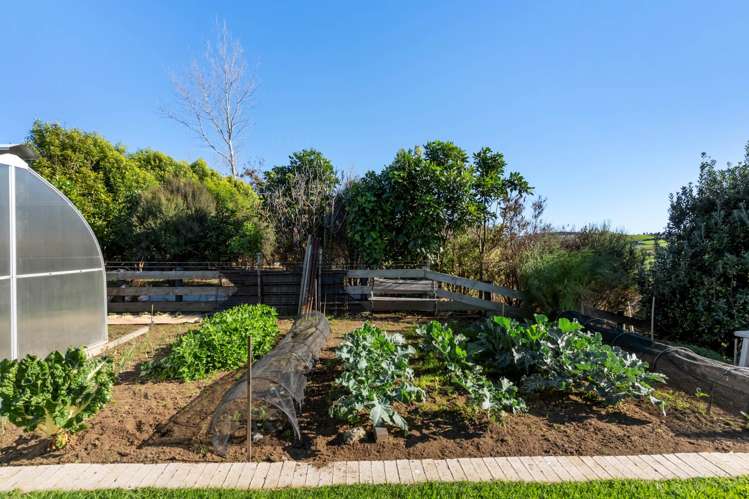 1096C Awhitu Road Waiuku_38