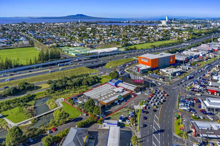 139 Wairau Road Wairau Valley_1