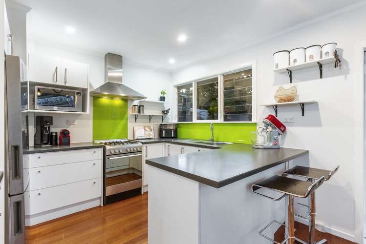 2/11 Park Road Glenfield_7