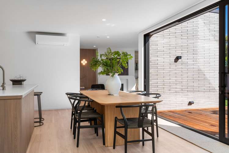 15 Browns Road_5
