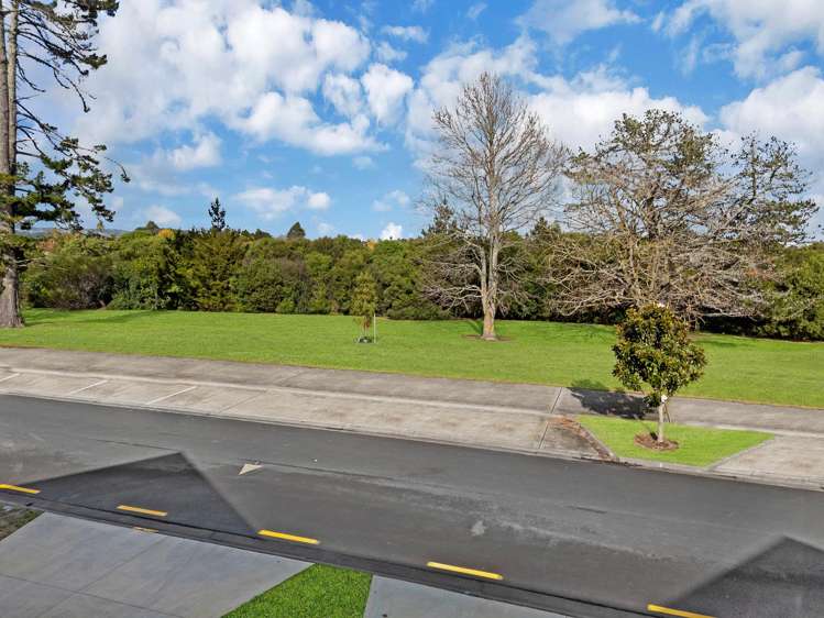 17 Paretaiuru Crescent Papakura_2