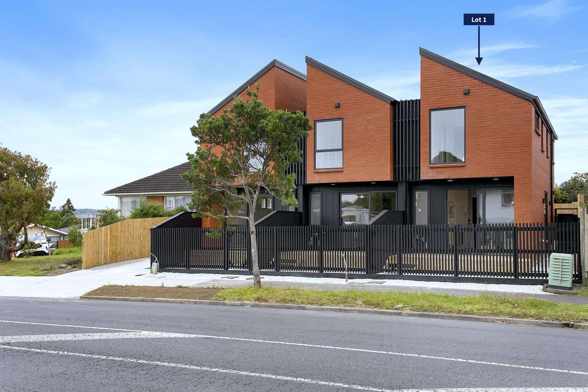 1/121 Reeves Road Pakuranga Heights_0