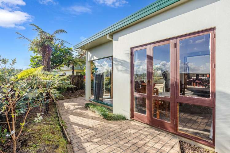 27 Taroka Close Pinehill_17